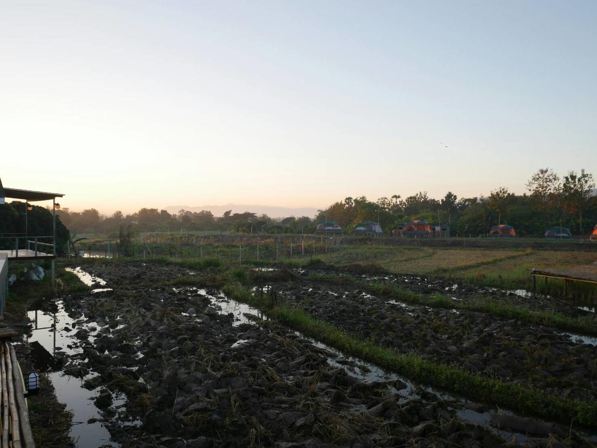 Nok Chan Mee Na Chom Thong Exterior photo